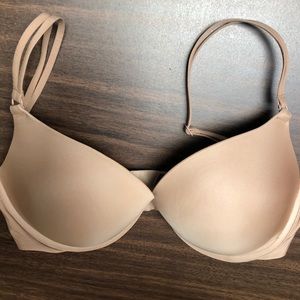 Victoria’s Secret Push-Up Bra 34D